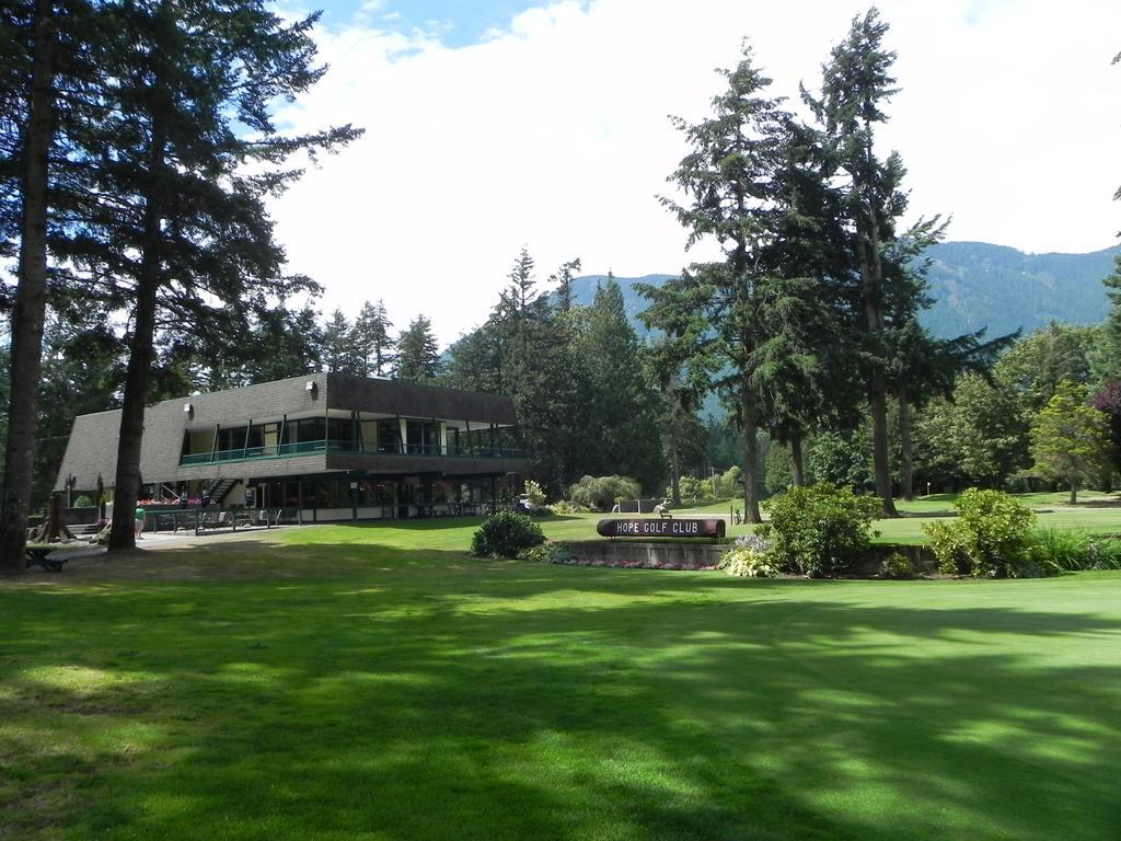 Skagit Motel Хоуп Екстериор снимка
