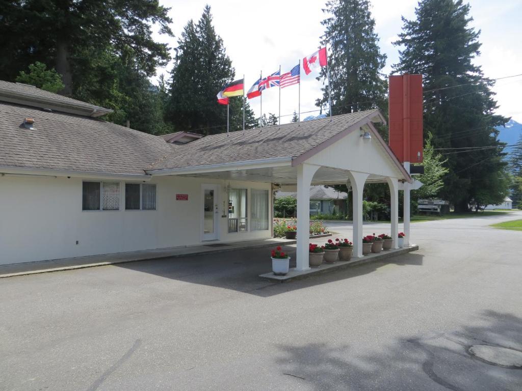 Skagit Motel Хоуп Екстериор снимка