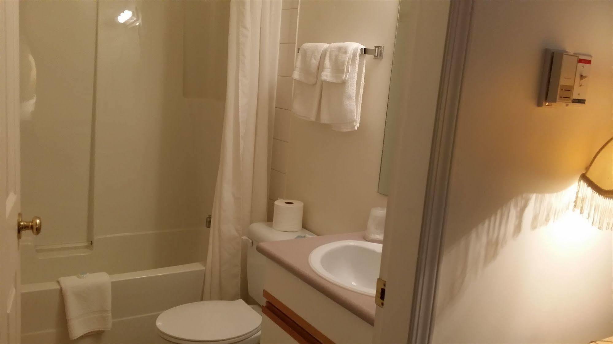 Skagit Motel Хоуп Екстериор снимка