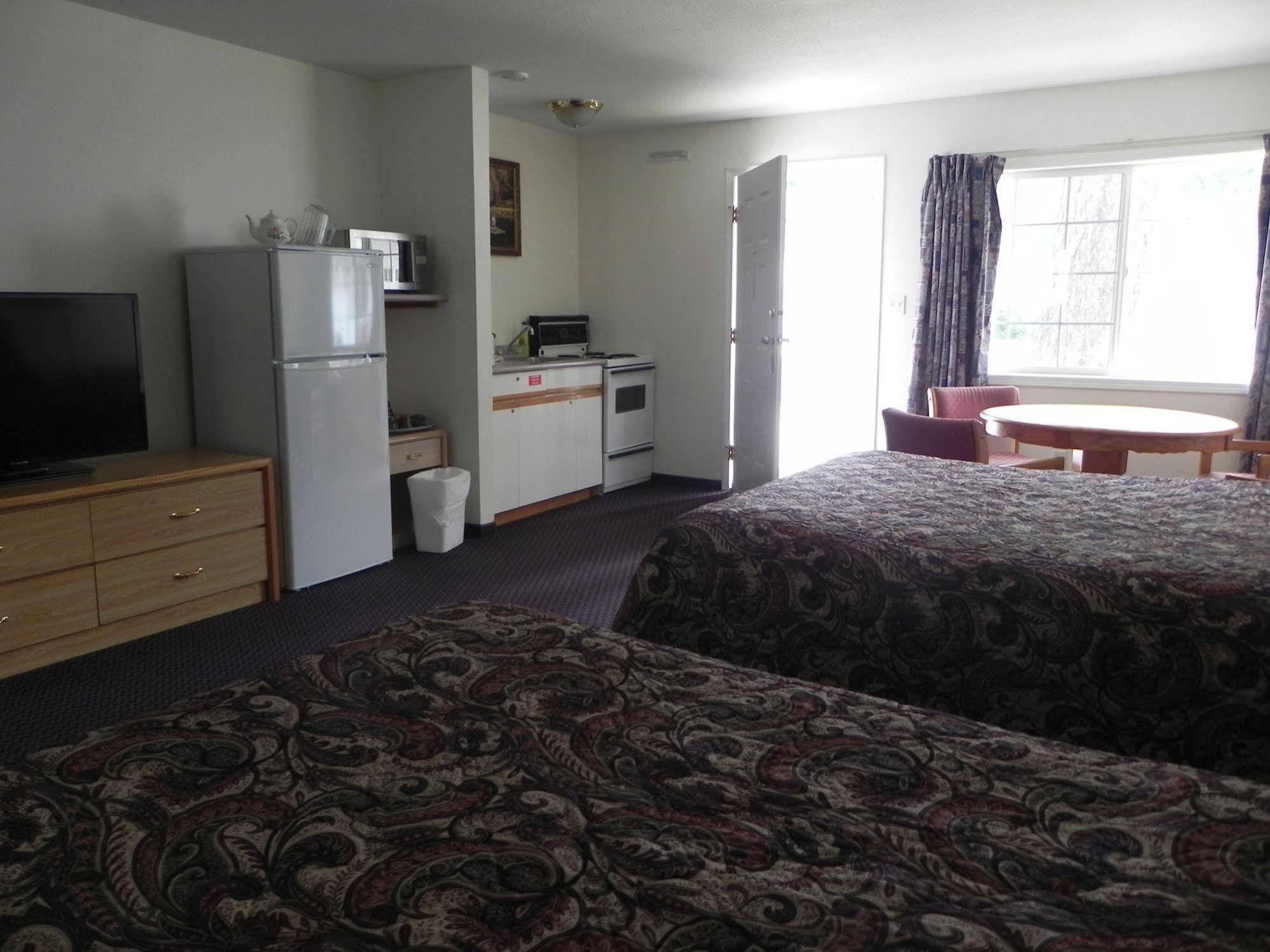 Skagit Motel Хоуп Екстериор снимка